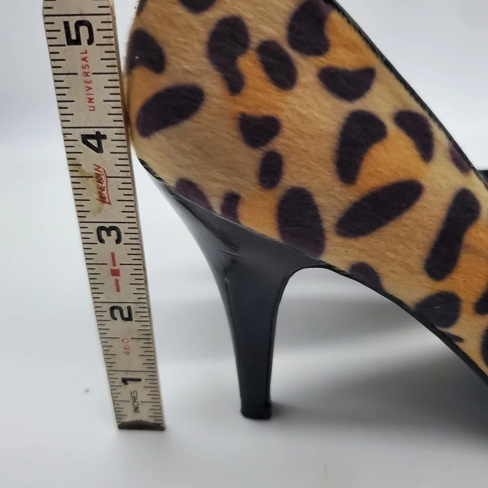 Fergalicious Utopia Leopard Print Faux Fur Pumps Women’s Size 7M Shoes